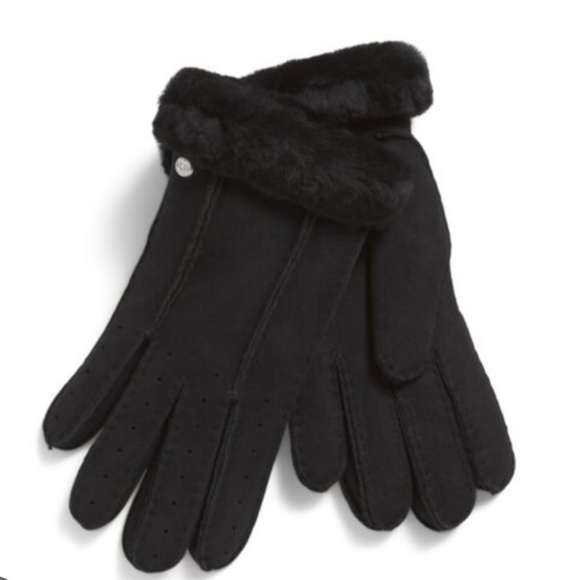 UGG Accessories - UGG Australi Perforated Genuine Shearling Suede Gloves in Black Sz S/P